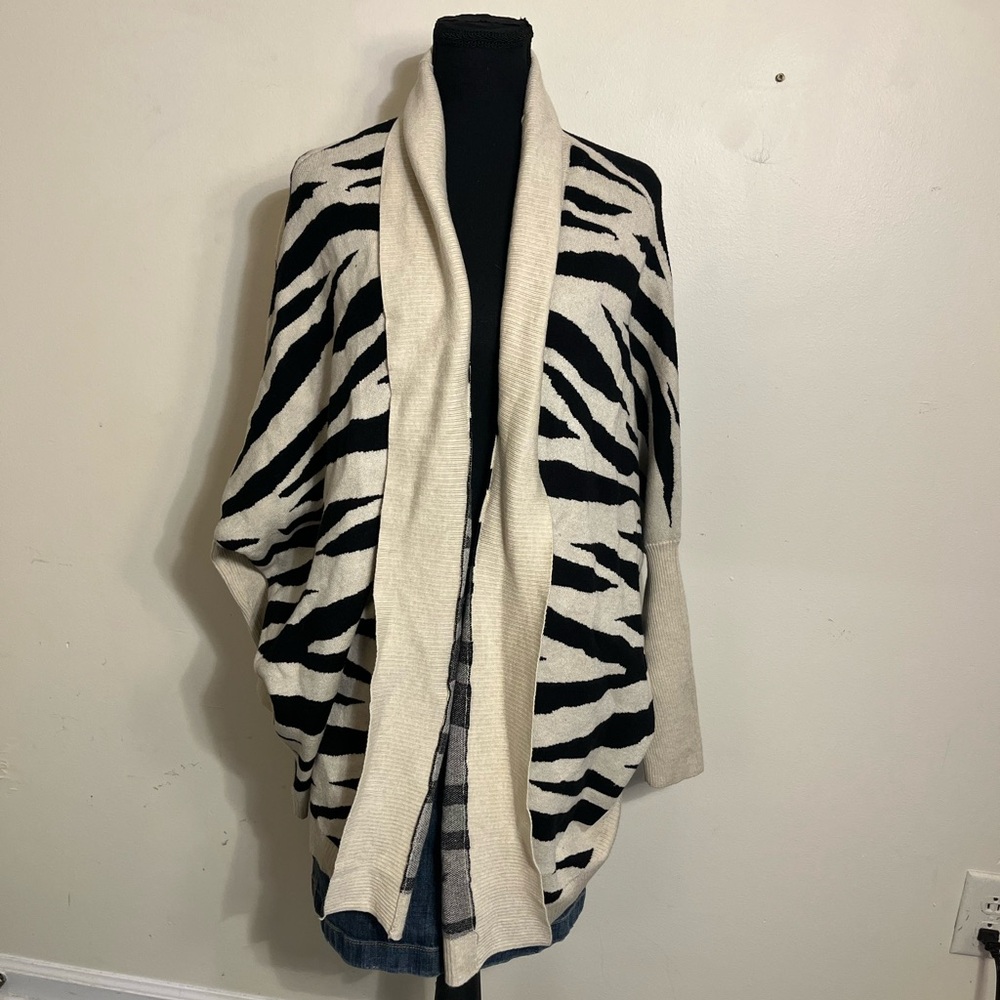 Joan Vass Zebra Print Open Front Women’s Sweater Cardigan - Black & Cream